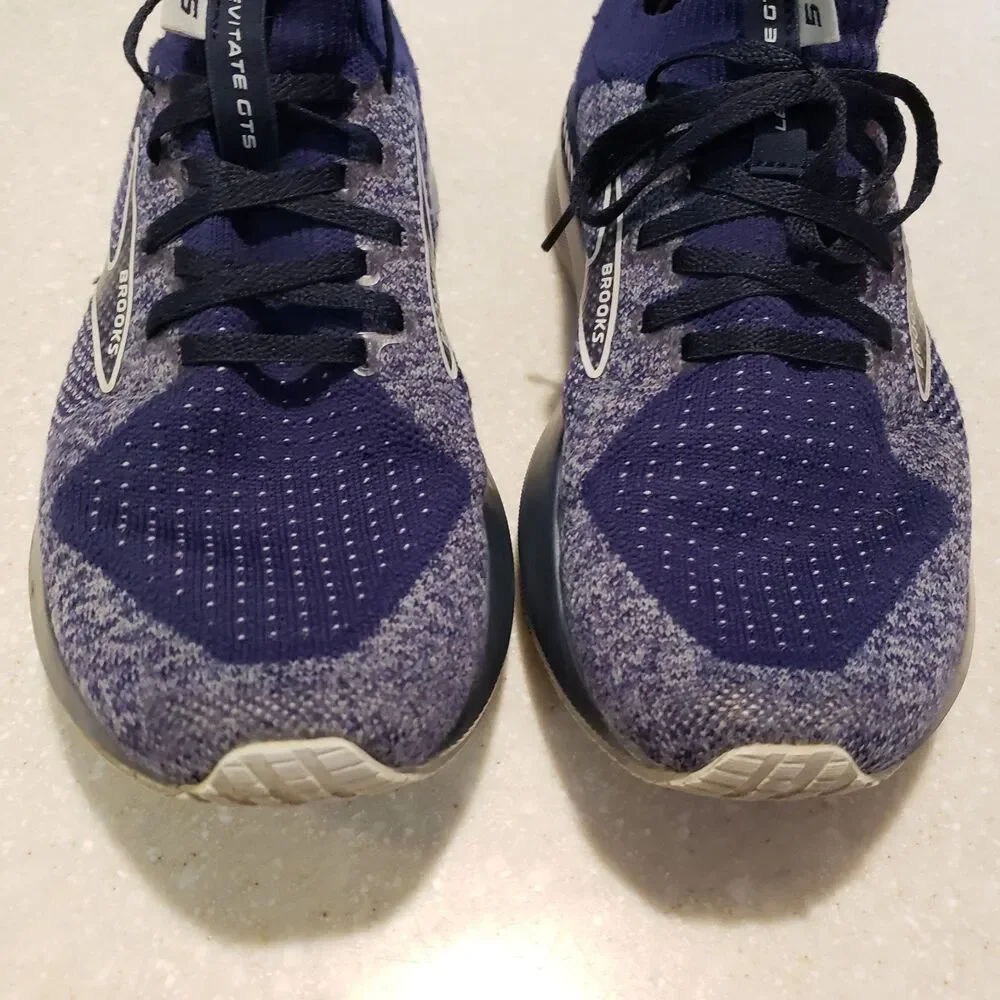 Brooks Levitate 5 Stealth Fit Running Shoes - Men's Sz 7 Navy Blue & White